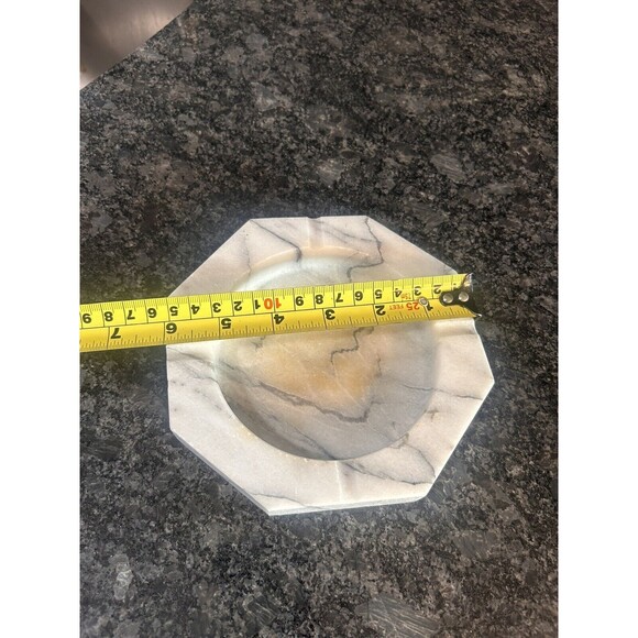 Vintage Mid Century Carved Polished Onyx Marble Natural Stone Octagon Ashtray - Picture 6 of 6